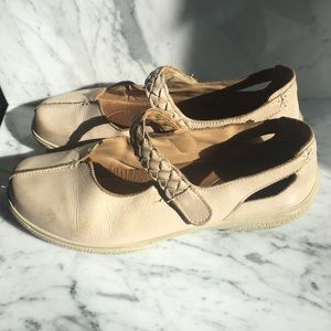Hotter Comfort Concept 10 braided mary janes tan